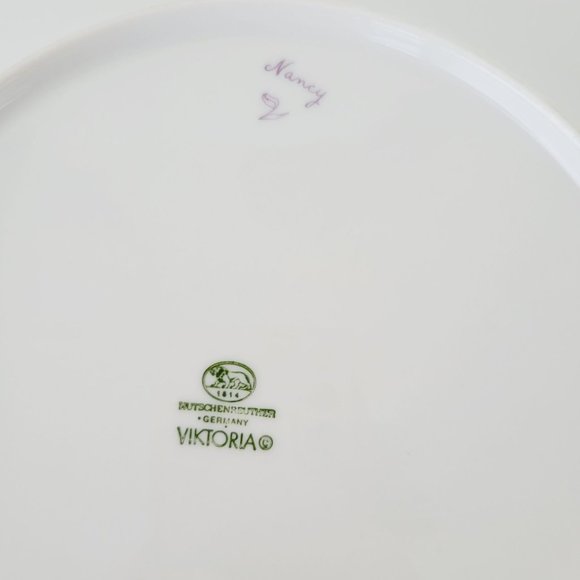 Hutschenreuther Viktoria White Dinner Plate, Hand Painted Artist Signed, RARE - Picture 6 of 7